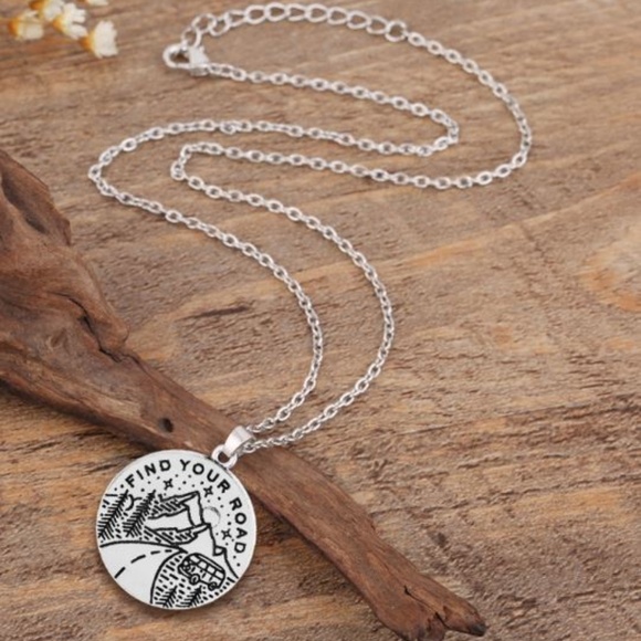 Find Your Road Necklace Mountain VW Nature Star - Picture 3 of 6